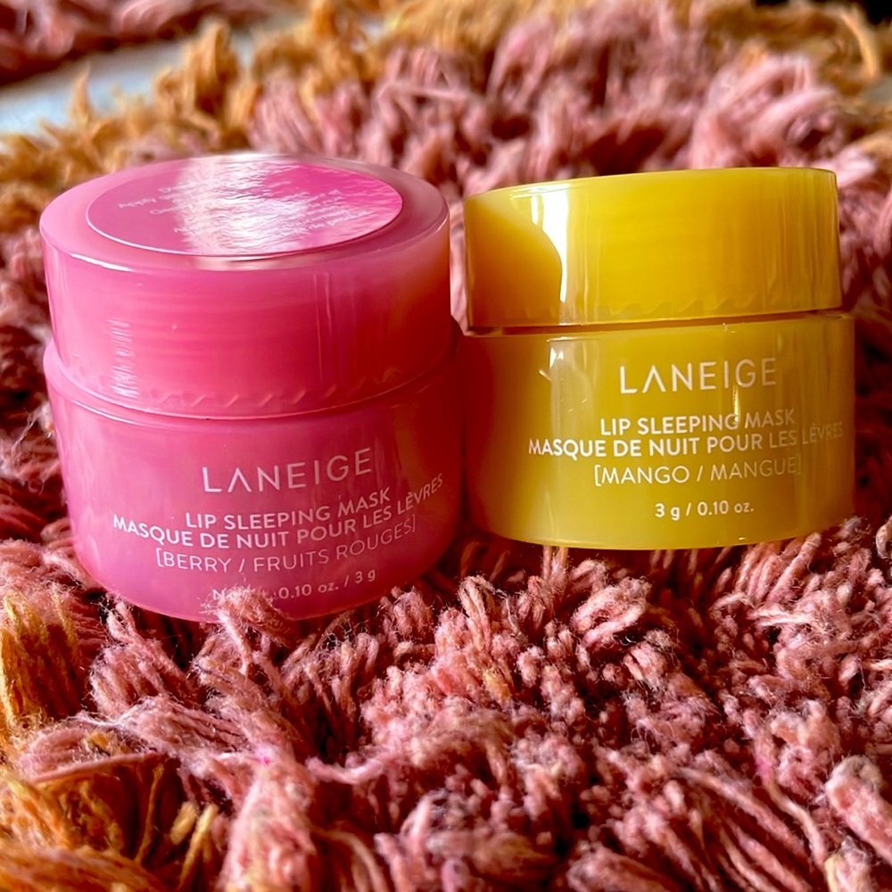 2 pc. LANEIGE mini lip sleeping mask in MANGO 🥭 and BERRY 🍓🫐